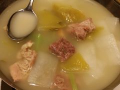 清汤萝卜牛腩-唐拉雅秀酒店-唐苑中餐厅