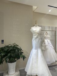 -南京宝娜嫁衣婚纱礼服馆(中央路店)