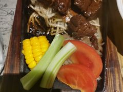-穹六人间 people 6(岳阳路店)