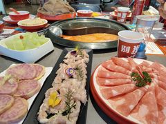-生活如沸·顺德水牛奶火锅(大学路店)