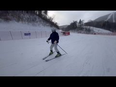 -亚布力新体委滑雪场