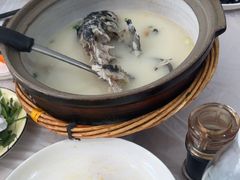 -天乐农家鱼头王(天目湖店)