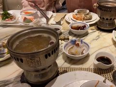 -雍和会海鲜姿造自助(湖东路店)