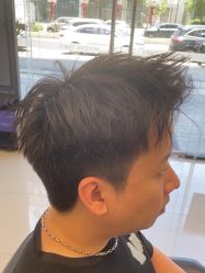 -摩登时代美发沙龙