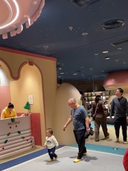 -奈尔宝家庭中心·亲子餐厅(北京东坝万达店)