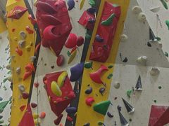 -问山MountQuest攀岩馆