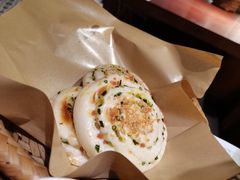 葱油饼-南拳十三姨·潮汕砂锅粥(世纪金源店)