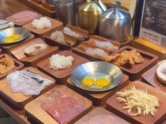 -银米·云南传统过桥米线(双廊黑金冠店)