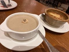 特浓忌廉蘑菇汤-Entrecôte 法国牛扒馆(保利·时光里店)