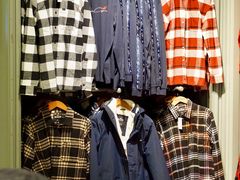 -Hollister(天环广场店)