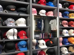 -东荟城名店仓