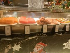 -广州万富希尔顿酒店·感趣自助餐厅·金秋蟹宴生蚝海鲜刺身烧烤