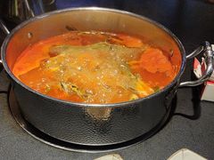 -野山舂·贵州现舂酸汤牛肉(东山店)
