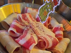 -叽叽扎扎烤肉场(生态城万达店)
