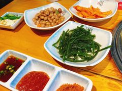 -唯成•韩国炭火烤肉 유성고기