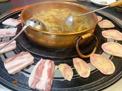 -阿山卓·野生菌火锅·纳西火塘烤肉