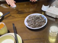 -何氏排骨(左家塘店)