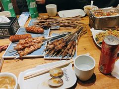 -小俩口烧烤东北菜(双井店)