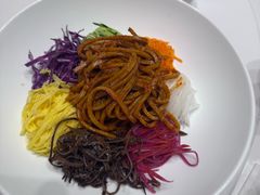 -丝路东方虾仁水饺(民主路店)