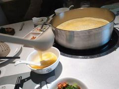 花胶鲍鱼鸡金汤-八珍玉食鸡煲·打边炉(印象城店)