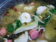 -周鱼小馆石锅酸菜鱼(活力汇店)