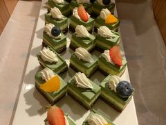 -上海滴水湖皇冠假日酒店