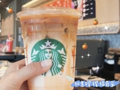 秋意橙橙玛奇朵-星巴克(天津佛罗伦萨小镇店)