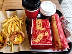 吮指十三鲜小龙虾烤鸡堡/鸡肉卷-肯德基(夏湾店)