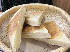 -八两八金·莱芜特色炒鸡(市南漳浦路店)