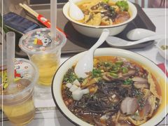 -丽丽三鲜螺蛳粉(田林路店)