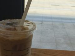 -星巴克(上海汇锦里店)