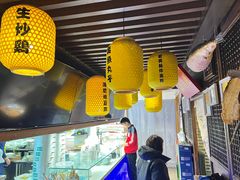 -方国老头包子·39年威海本地老字号•小船海鲜疙瘩汤