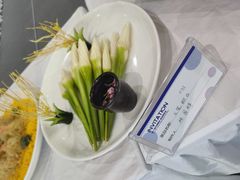 -麦当劳(欧亚大观商都店)