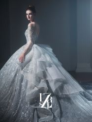 -Renee芮亦婚纱(原丽莎)