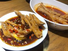 -二孃鸡爪爪(东风路总店)