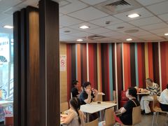 -麦当劳(乳山路店)