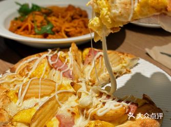 必胜客｜19.9r的薯角培根芝士披萨️必胜客省钱攻略