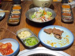 -明洞阿姨·韩式酱蟹烤肉·创意料理(三元桥店)