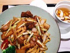 招牌肥肠干拌面-陳八两面家(滨江天街店)