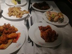 -领鲜活海鲜榴莲自助火锅(东门店)