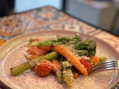 -LESCEDARS Brasserie Bistro香柏树