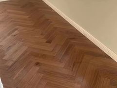 -百安居装修建材卖场(泰然店)