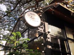 -Cheevit Cheeva(Sirimangkalajarn)
