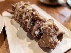 手抓羊脖-贯贯吉·清真餐厅(浙江中路店)