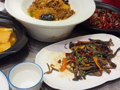 -闫府私房菜(恒隆店)