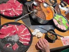 -呷哺呷哺 黄金牧场 (欢乐谷店)