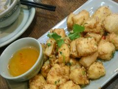 -大头虾越式风味餐厅(光明广场店)