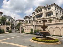 -丽晶美庐·玉兰餐厅