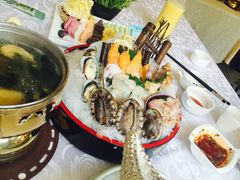 -海鲨湾海鲜会馆(百家湖1912店)