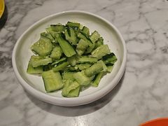 -渝信川菜 · 川味家常菜(财富购物中心店)